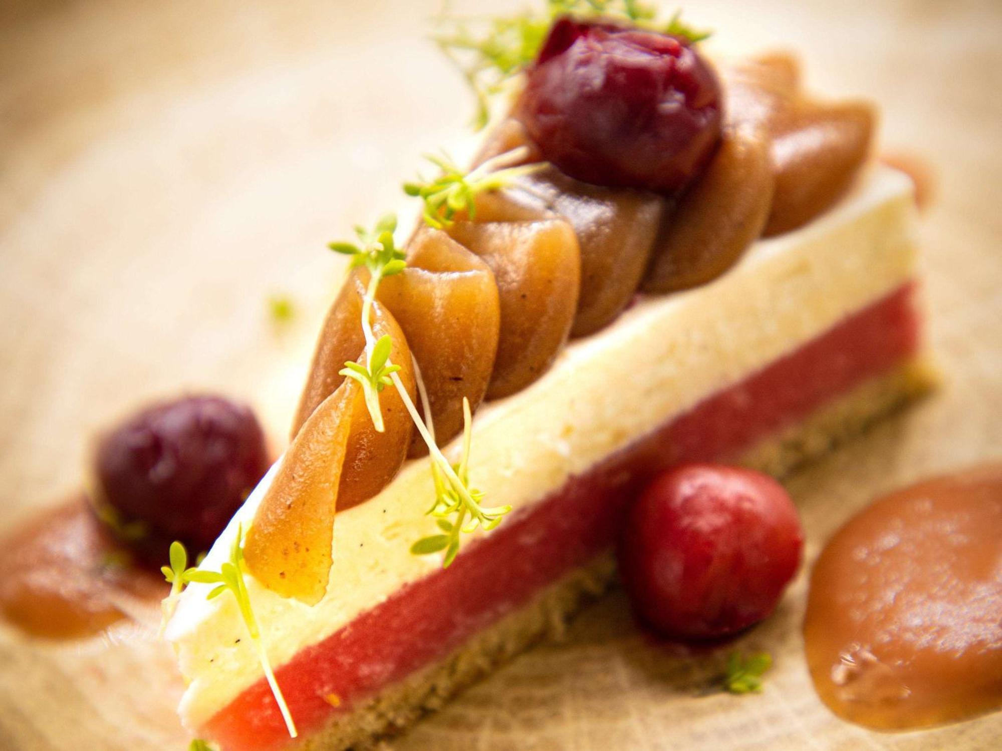 Mercure La Corderie Royale Hotel 4*